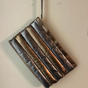 Vintage 70s KAREN leather clutch